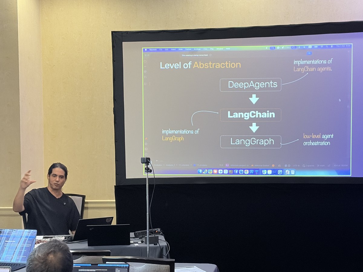 JavaScriptCon tweet picture