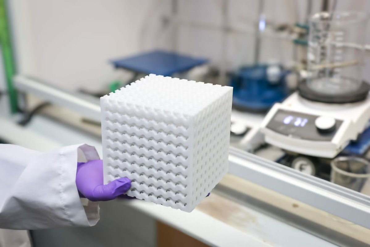 supra_elemental's tweet photo. Supra has been awarded a Phase I SBIR from the DoD to advance domestic recovery of high-purity scandium 

The U.S. has scandium resources onshore. The challenge is recovering and refining them economically.

We'll apply our separation platform to scandium-bearing feedstocks 👇 https://t.co/fndaTCTT2v