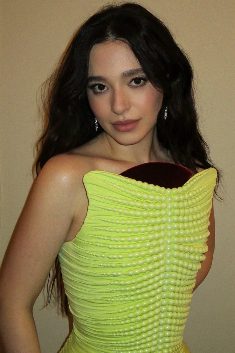 TheCinesthetic's tweet photo. Mikey Madison stuns in newly shared photos 📸 https://t.co/qRNifGaQYg