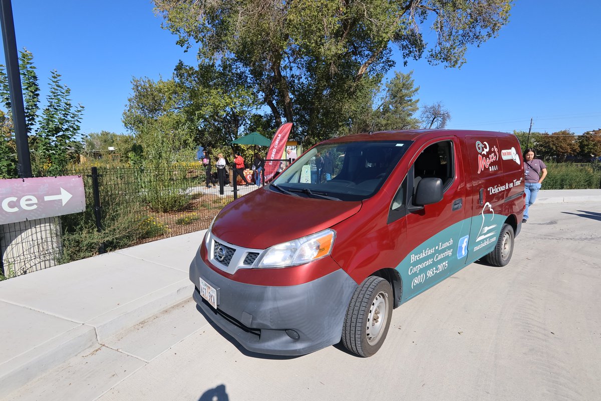maxisdeli's tweet photo. #TracyAviary #MaxisDeli #SacredCircleHealthcare #SLCHealth #SupportLocalSLC #MaxisDeli #SLCEats 
#SLCCatering
#SaltLakeCityCatering
#UtahCatering
#SLCDeli
#SaltLakeCity
#SLCUtah
#SLClocal
#UtahLocal
#JordanRiverNatureCenter
#TracyAviary
#SLCFoodie
#UtahFoodie
#WestValleyCity https://t.co/S992ZqhWFh