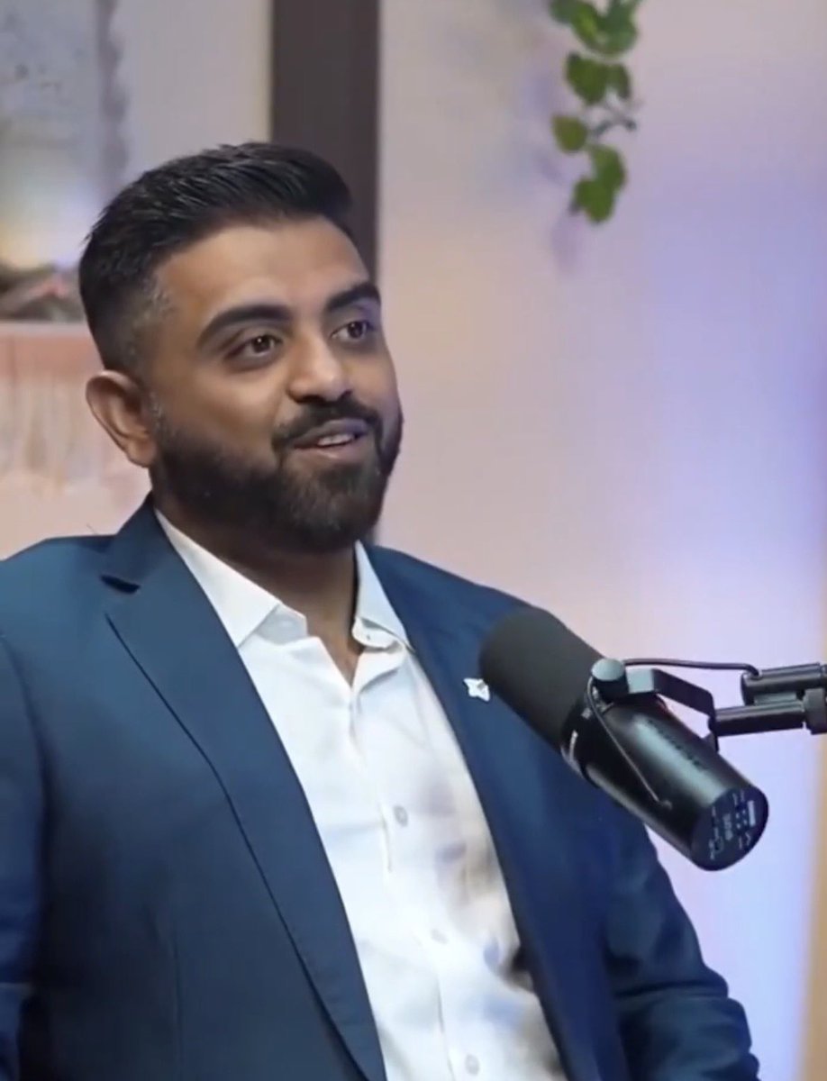 JeremBenhaim's tweet photo. Très bonne nouvelle !

L’ambassade indienne aux Émirats arabes unis a annoncé que le capitaine Smit Machchhar, hospitalisé après avoir été poignardé par son copilote, est en bonne santé et se remet de ses blessures. 

Tellement heureux pour lui ! ❤️ https://t.co/q81b7VrUha
