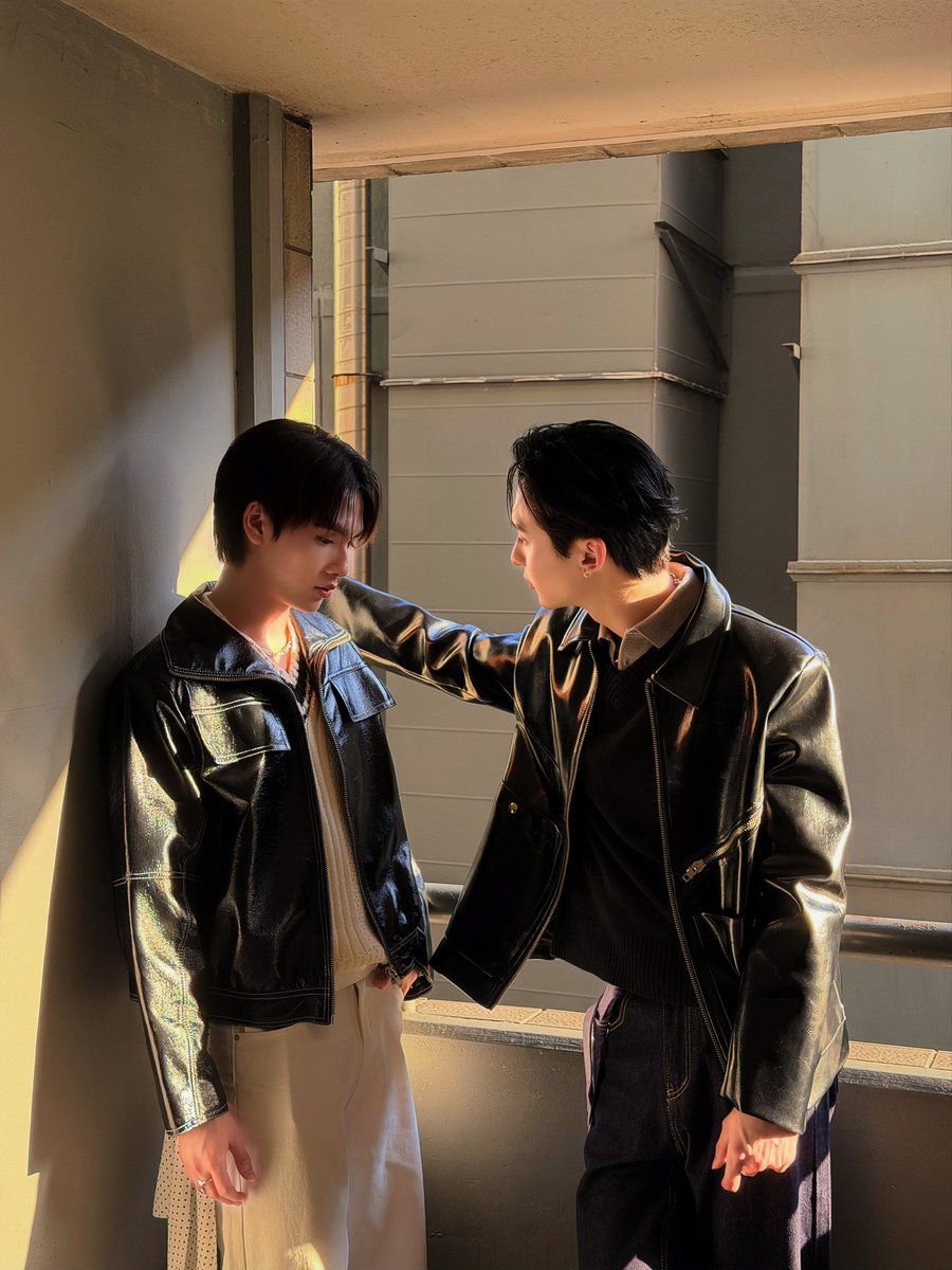 kerdomundi's tweet photo. ก่อนเลิกเรียนเดินไปเข้าห้องน้ำ เจอพี่ยิวจิมปอฉามยืนไถตังค์น้องแป้ดปอฉองข้างตึกห้องแนะแนวอีกแน้วค่ะ พอเข้าไปถามบอกผมเปล่าไถตังค์ ผมมาขอใจเทอแลกเบอร์โทรครับ ธงฉีแดงมาเทอร์เอาไปทิ้งได้เลย ฝันร้ายใครไม่รู้ผมบอกแล้วผมฝันดีน้องแป้ดแน่นอล/เขตปลอด⛔️🚩
#ryujinpatji https://t.co/6eED5zOSmr