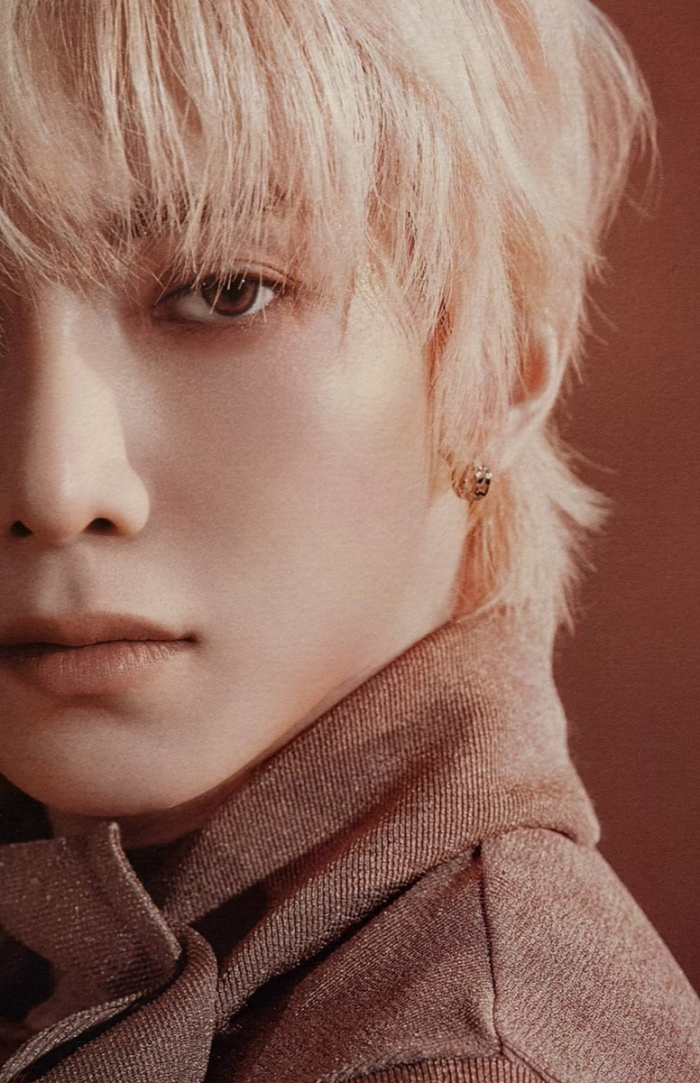lov4evas's tweet photo. i need a 20 page editorial campaign of him right now https://t.co/alhffx0OBr