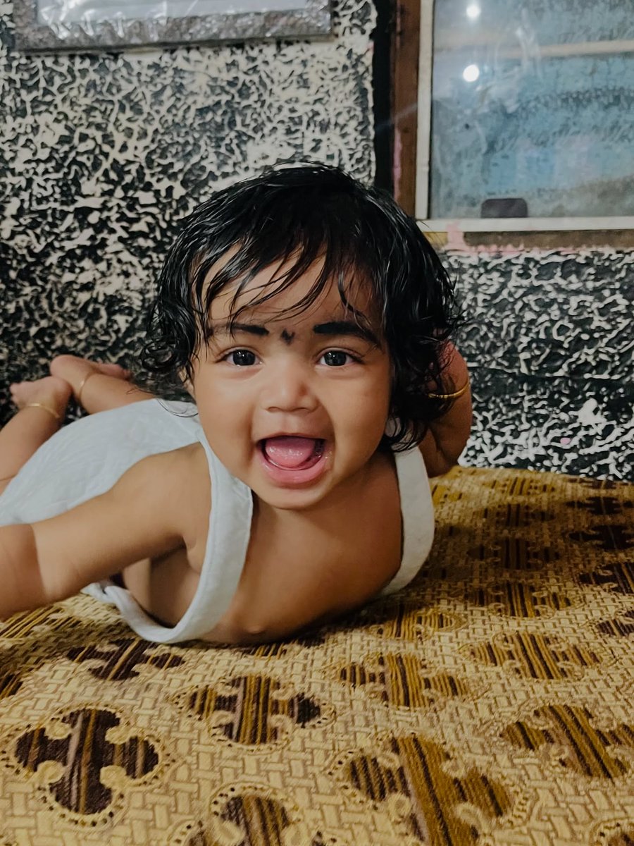 _Tattyc's tweet photo. Photo Pose Time with Playtime. Capturing sweet moments with this baby girl. https://t.co/UZHDImjzv6
