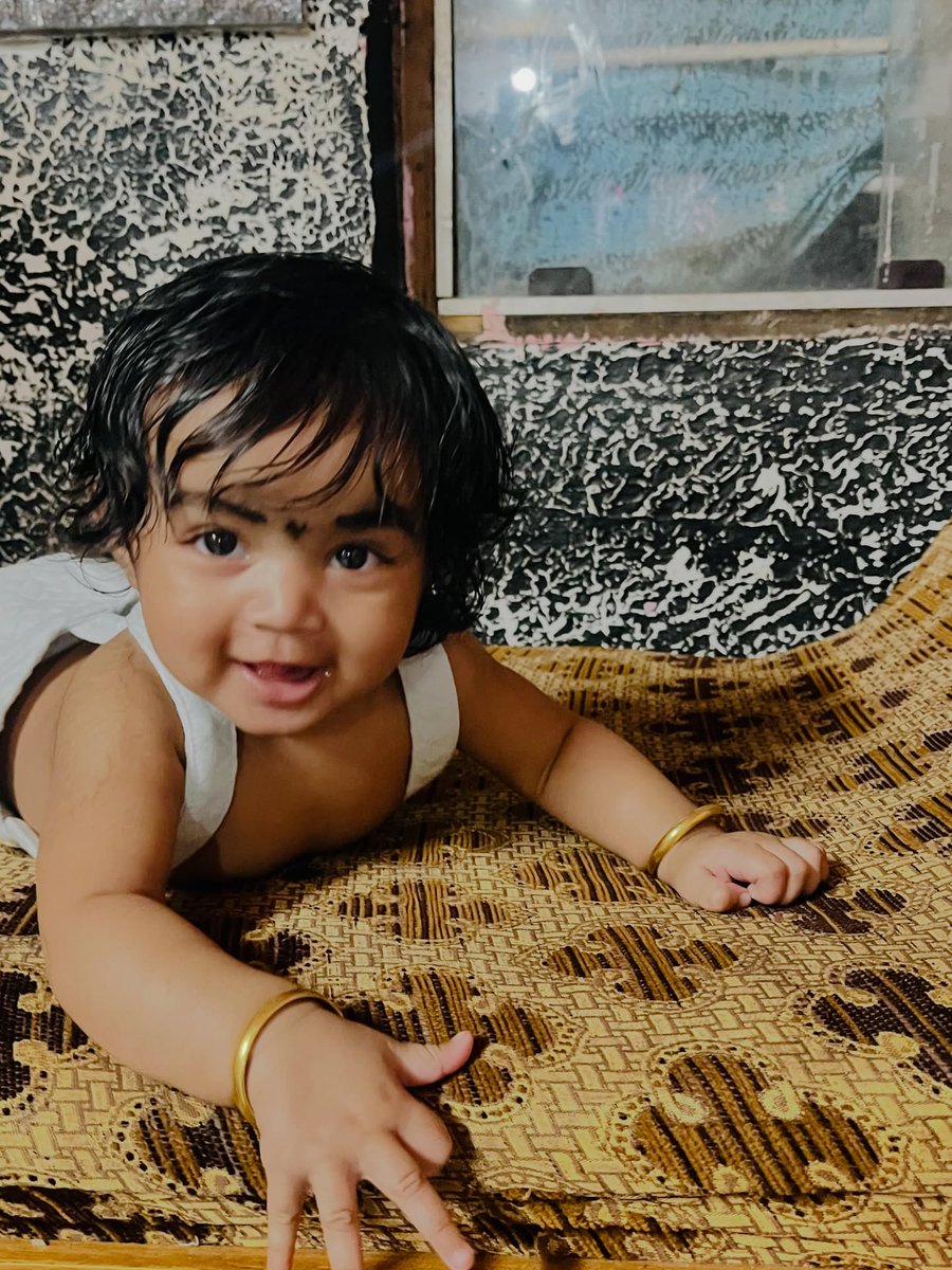 _Tattyc's tweet photo. Photo Pose Time with Playtime. Capturing sweet moments with this baby girl. https://t.co/UZHDImjzv6