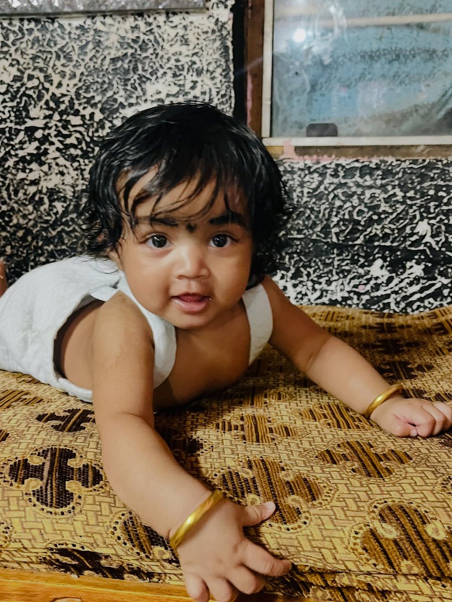 _Tattyc's tweet photo. Photo Pose Time with Playtime. Capturing sweet moments with this baby girl. https://t.co/UZHDImjzv6