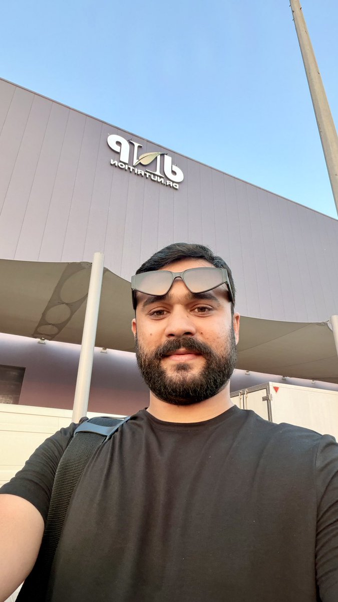 QariJunaidR's tweet photo. Stay focused. Let your results speak louder than your words.
Lead with vision, move with confidence, and never look back. 🖤📈

@dnpdubai 

Subscribe Our YouTube Channel 👇🏻
https://t.co/lUNhj5upm3

#CEO #Leadership #SuccessMindset #Vision https://t.co/fOV3SHEef6