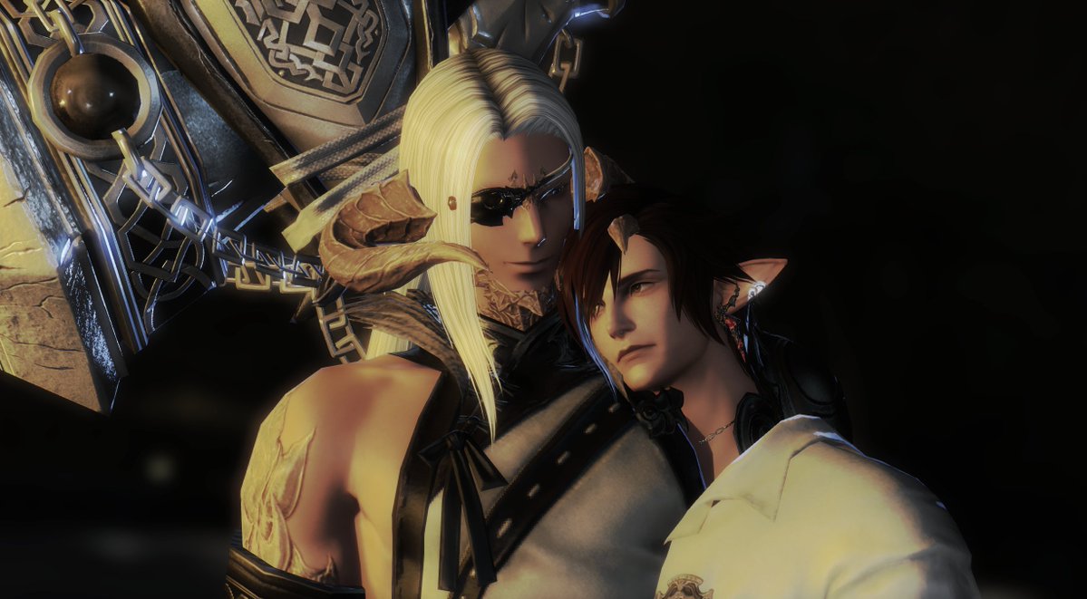 soldier_ff14's tweet photo. 뿔이 뚫리는게 거슬리긴 하지만 이렇게 폭닥 기대는거 좋습니다 https://t.co/87ZGikkPtG