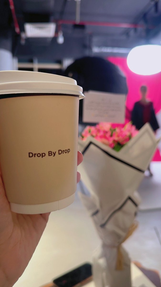 369Not's tweet photo. ١ اكتـوبـر
نشكر القــ☕️ــهـوه على كل أُنس تهبهُ لنا❣️
#اليوم_العالمي_للقهوه https://t.co/8KB1DRVFp1
