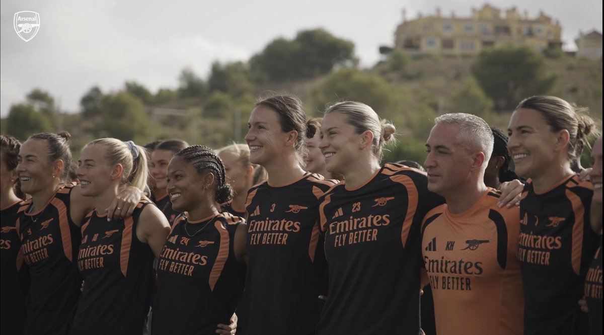 annadelamico's tweet photo. things might not be going well right now but i love this club and i’d rather support them at the bottom than another at the top https://t.co/J4jCE2asdF
