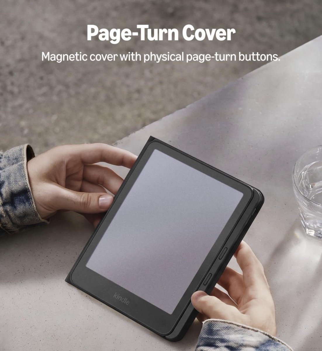 flaviomartins's tweet photo. The Kindle Oas’ish (2026)

Amazon has effectively brought back the Oasis���s physical-button concept without bringing back the Oasis. https://t.co/hQ2JywRJBK