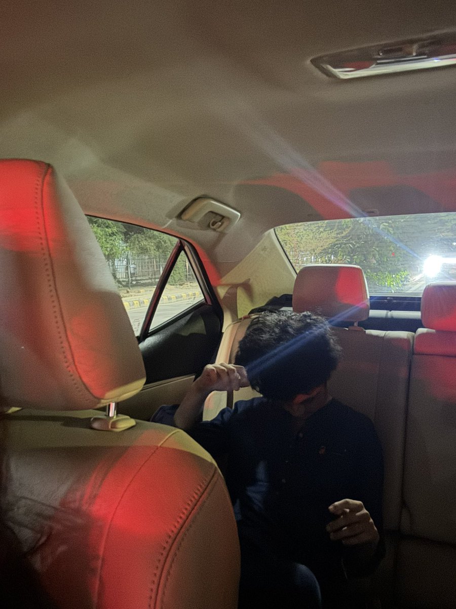 SethiRuchikaT's tweet photo. A journey of 25 minutes stretched to 2 hrs, thanks to a traffic hold-up for the CM. Is it fair to create such disruption,dear @NayabSainiBJP ji?

You may not be the only ones needing to get 🏠without delays.Some of us have children with spl needs…who have patience.Why not you? https://t.co/3NQ7kZZlXL