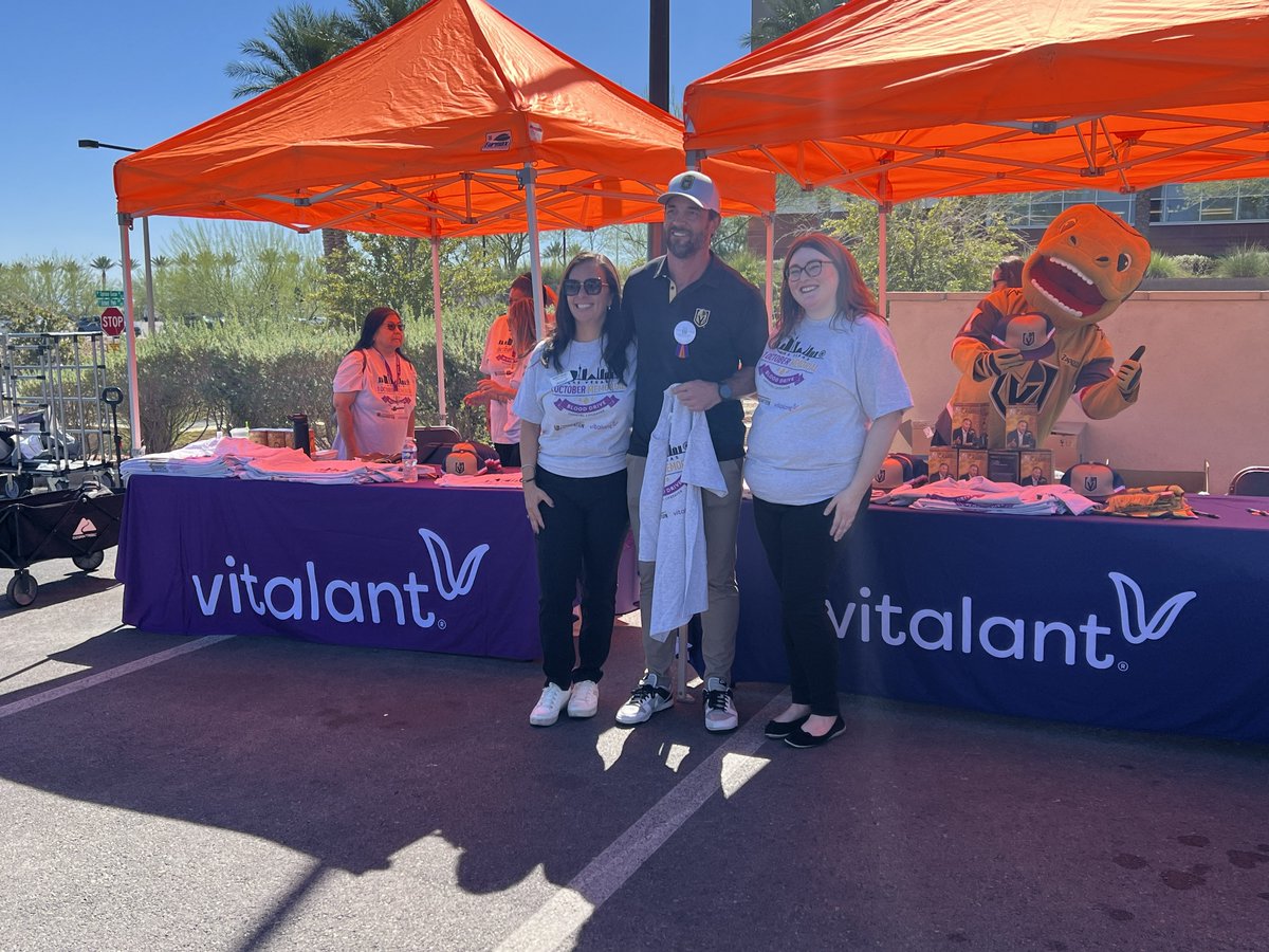 DTSummerlin's tweet photo. ❤️ Vegas Strong. Honor the lives impacted by the October 1 tragedy by donating blood with Vitalant and the Vegas Golden Knights Foundation today at City National Arena today from 10 AM to 3 PM. 

Schedule your donation and make a difference: https://t.co/Gl7aB4kuHs https://t.co/4CnoKqAShR
