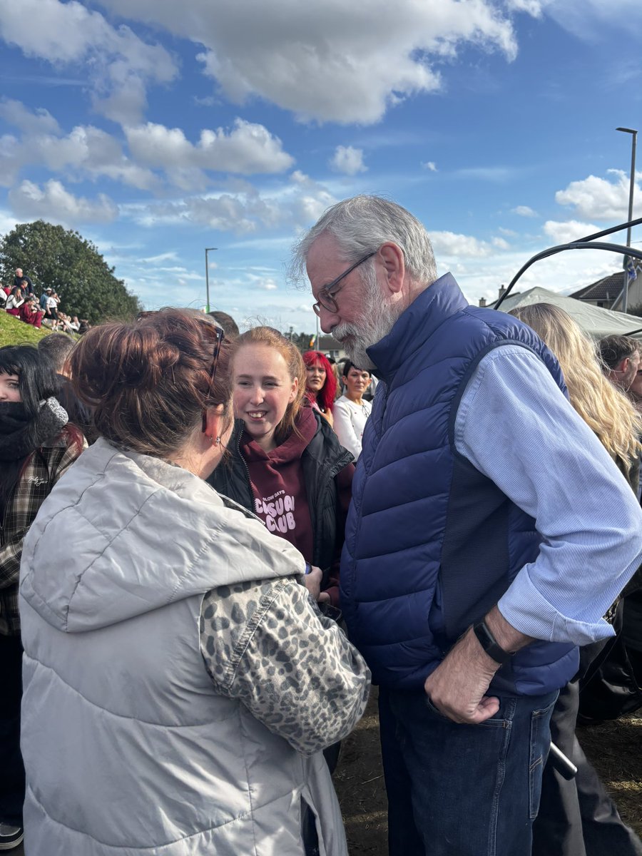 GerryAdamsSF's tweet photo. Maith sibh to the Mary Wallopers, the residents of the Garvaghy Road &amp; all those standing with them in solidarity. 

We’ll continue to stand with them every step of the way. https://t.co/A698zJ8Ft0