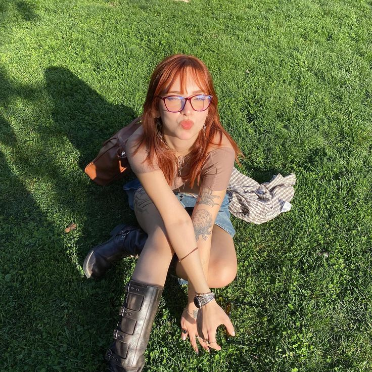floracaffeine's tweet photo. ㅤo sol do campus é mais gostoso ☀️🌻 https://t.co/cWpA4xh5KR