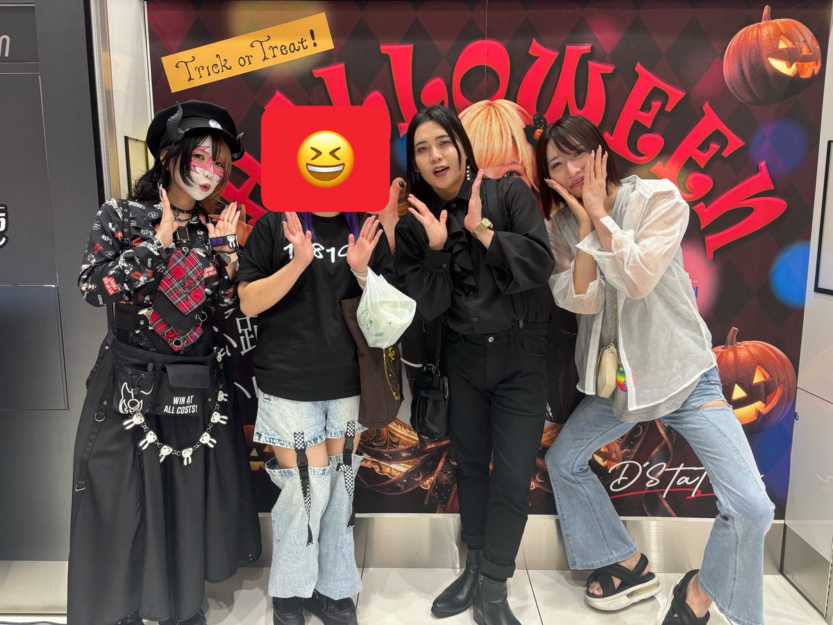 FTISLANDhome's tweet photo. 今日はサバトメンバー巡り
毎月１日は有給取ってDステへ

Xに写真4枚しか載せれないの知らんかった💦

すごく久しぶりにペロちゃんに会えて
めっちゃ話しをした。
ライブ東京で開催希望し魔すꉂ🤣💕
@usamiiin https://t.co/kJkjsVE89i