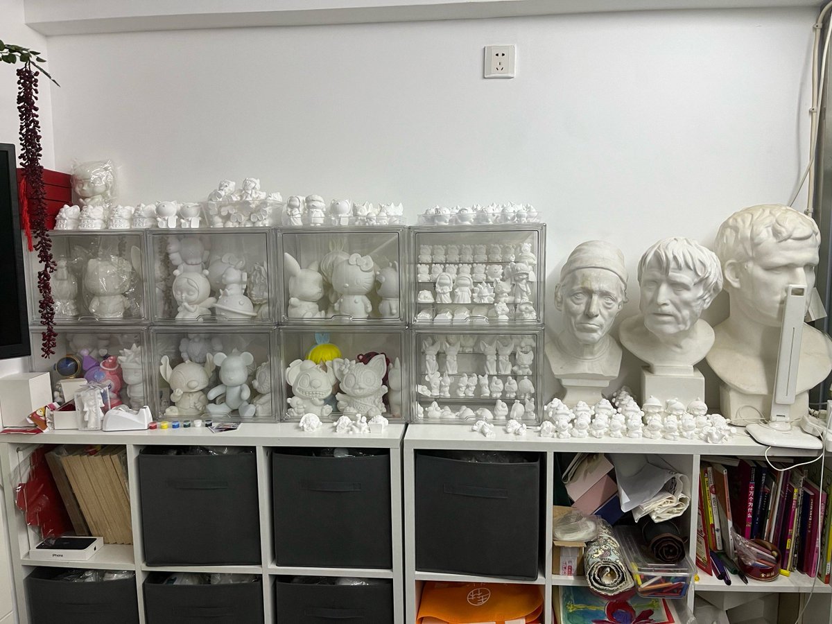 BernettaCanx5's tweet photo. Sumérgete en una noche de arte vibrante! Hoy exploramos exposiciones de artistas locales, creamos tus pequeas obras y compartimos la magia de la pintura. Ven y disfruta sin importar tu nivel, la creatividad es para todos! https://t.co/xD0SMCwx6r