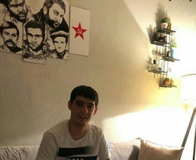 kurtu1usakadar's tweet photo. o sirada cahiller https://t.co/1ujQi8pYLP