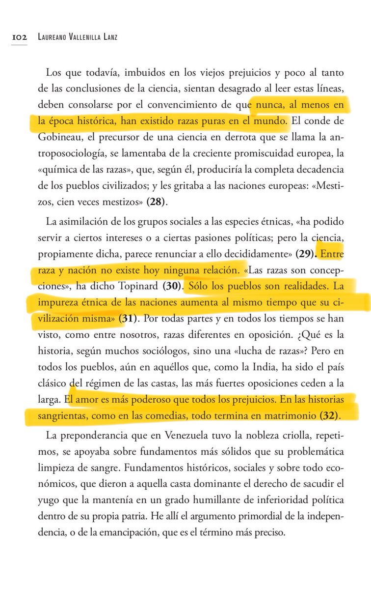 alemartinezcan's tweet photo. El que diga que Vallenilla Lanz promovió el racismo o la segregación racial, evidentemente no leyó Cesarismo democrático. Vallenilla más bien denuncia la idea de “raza pura” y de supuesta “decadencia del mestizaje”. 

De hecho, por lo que sí abogaba Vallenilla era una especie de unidad cultural promovida por una Constitución y un poder político fuerte. Lo cual no es descabellado por cierto. 

No les culpo por el prejuicio a Vallenilla. A mí también me lo transmitieron en la Escuela de Historia de la UCV, pero me lo quité leyendo la obra directamente.