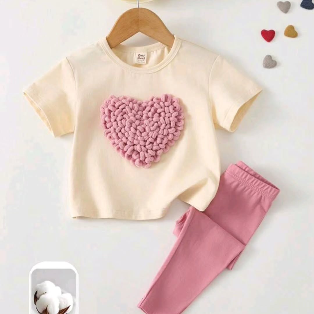 MissSweetest's tweet photo. Cozy Pixy set of 2 for 18–24 months, only 500 EGP. https://t.co/ptKt1a24z2