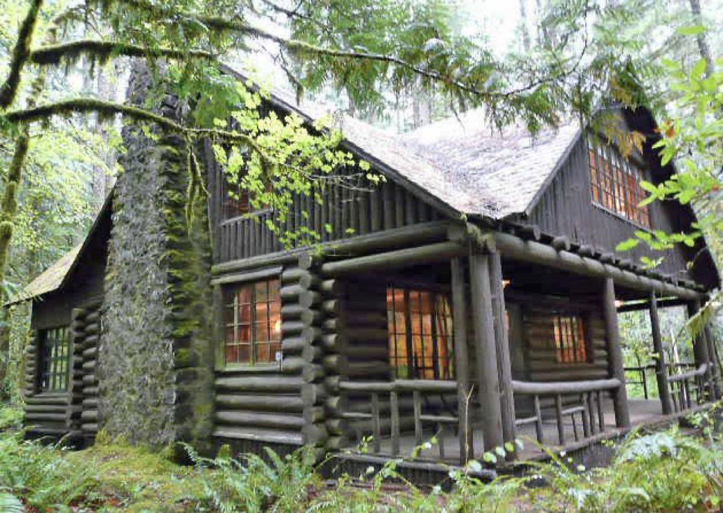 ScottOregon's tweet photo. I love Mt Hood during the Fall season! Find cabins, homes, cottages, luxury properties, and vacation homes with quick access to Portland at https://t.co/8F7tX0mqCa
π²π π²
#mthoos #cabinlife #mountainlife #hiking #skiing #fishing #mountainliving #foryou https://t.co/UAv43HWRk5