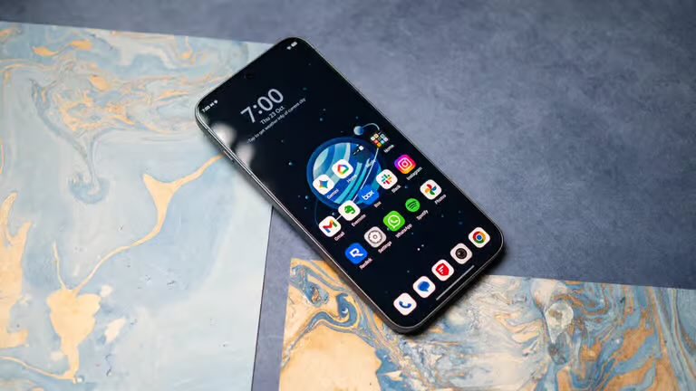 Afritechcon's tweet photo. vivo X300 Pro Review: A Camera Flagship Built Around a 200MP Telephoto.

vivo X300 Pro review covering its 200MP ZEISS telephoto camera, Dimensity 9500 performance, AMOLED display, battery and price.

Read more: https://t.co/pJgNoD6jPb
#vivo #camera #battery #AI https://t.co/15gQH6GAwk