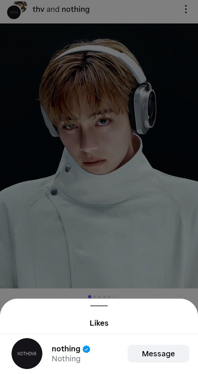 WonderVilain's tweet photo. Tae wears whatever he wants, only to end up with several brands interested in him because of his influence and power, leaving him to choose just one that suits him. https://t.co/xRi7SlDnhS