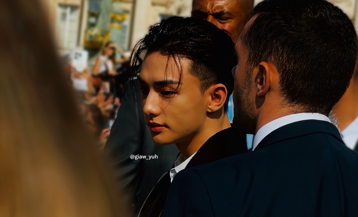 giaw_yuh's tweet photo. Hyunjin at Dior 🤍 https://t.co/rxizwr1buy