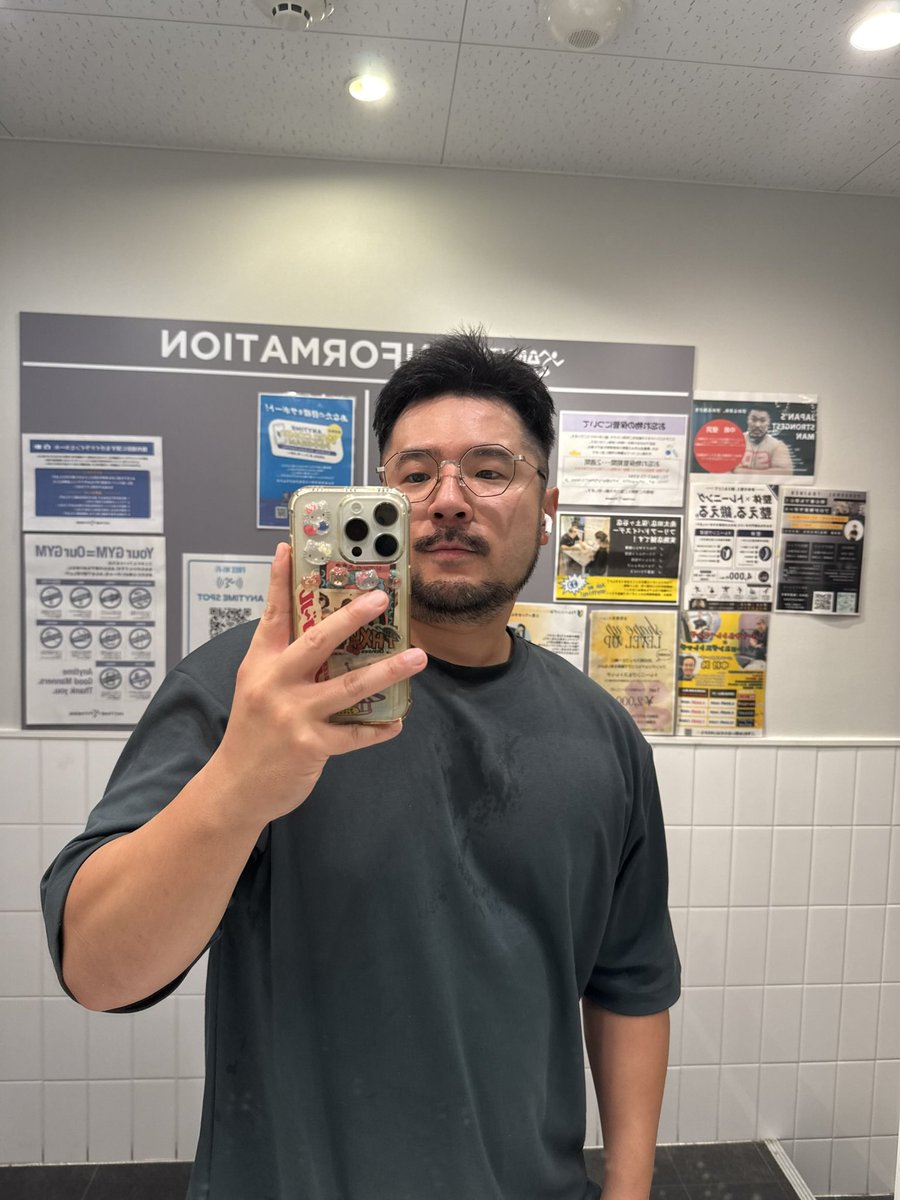 yu___tt00's tweet photo. Leg day🥵🥵 https://t.co/ev5ExXmduM