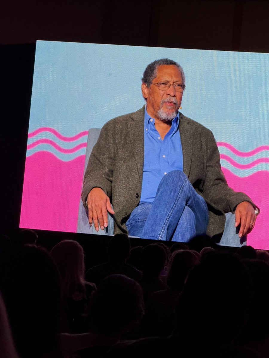 BlytheThomas's tweet photo. Never disappoints! #Comnet26 kicks off with keynote by Pulitzer-prize winning author Percival Everett. “Reading fiction is how we learn empathy and how to talk to each other.” Talking about narrative change, creativity and storytelling. @TheComNetwork https://t.co/AW2nE3lEJc