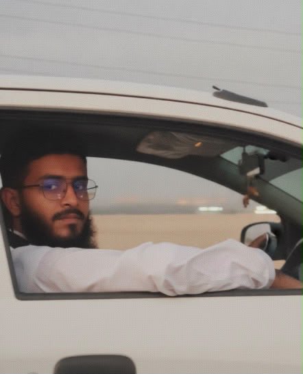 Wimbkf's tweet photo. I want to report an incident of severe harassment and reckless driving on Islamabad expressway today. A man with a beard driving a white Alto with plate number *BUD-292* deliberately harassed me for about 20 minutes.@OfficialDPRPP @RwpPolice @ICT_Police  1/5 https://t.co/4WqCT2Sgme