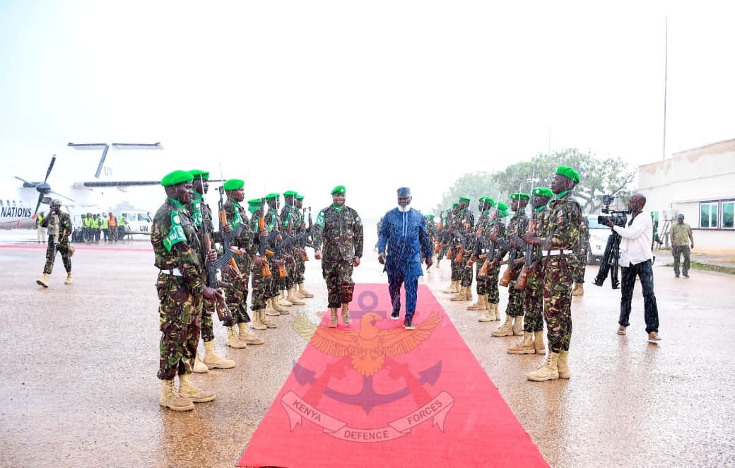 kdfinfo's tweet photo. Senior leadership of the African Union Support and Stabilization Mission in Somalia visited the KDF-led Sector Two, strengthening command-level engagement, gaining insight into the operational environment &amp; ongoing activities within the Sector.

See more: https://t.co/gi1Smpqkxb https://t.co/ehIHb7WEUo