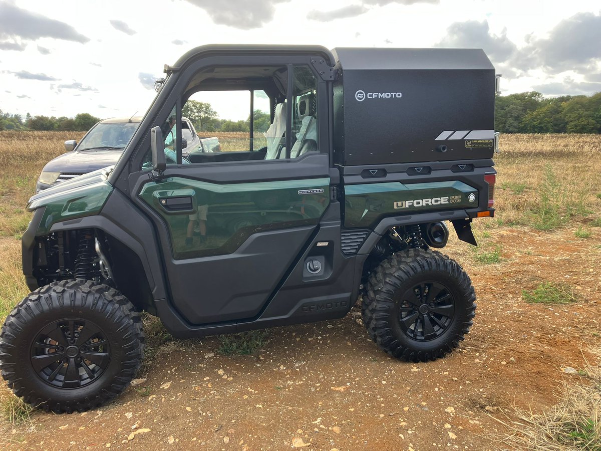 oliveragri's tweet photo. A new @cfmotouk U10 UTV delivered to a local estate recently complete with a HME canopy.
With new models arriving across the range, contact OLIVERS Luton or Reading for more information. https://t.co/oGc0tTF3rt