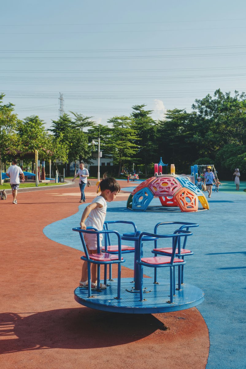 NALC's tweet photo. 🍃 Did you know Louth Town Council is supporting plans for a new community play park in the town, helping transform unused land into a vibrant space for local families and young people. #LincolnshireDay https://t.co/jLTdlHPkTU