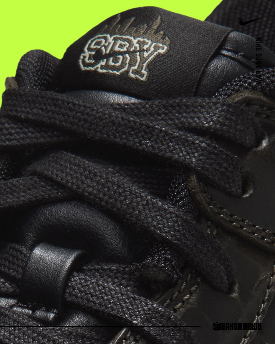 SneakerNews's tweet photo. The Dunk Low enters Nike's Halloween 2026 fray with this spooky colorway 🐊 

Croc skin uppers, glow-in-the-dark outsoles, and "Shibuya" branding 

Get a closer look:  https://t.co/vlrsPv0eFk https://t.co/a0e58SVMPl
