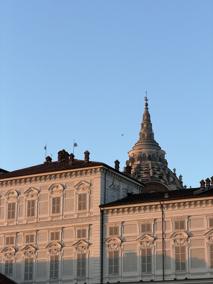 DaddaMarco's tweet photo. Pensa dover leggere una cosa del genere della città italiana con più aura! Le atmosfere di Torino ve le sognate https://t.co/DNj8xHcJcf