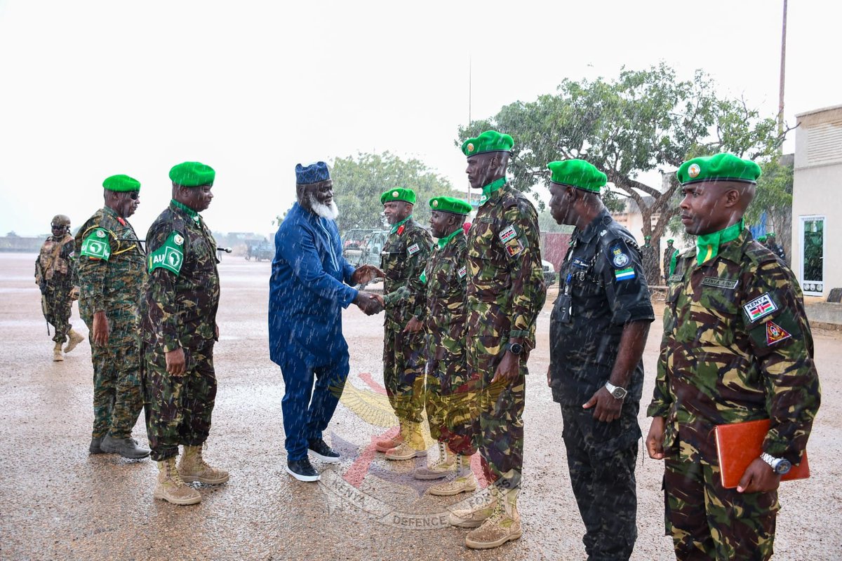 kdfinfo's tweet photo. Senior leadership of the African Union Support and Stabilization Mission in Somalia visited the KDF-led Sector Two, strengthening command-level engagement, gaining insight into the operational environment &amp; ongoing activities within the Sector.

See more: https://t.co/gi1Smpqkxb https://t.co/ehIHb7WEUo