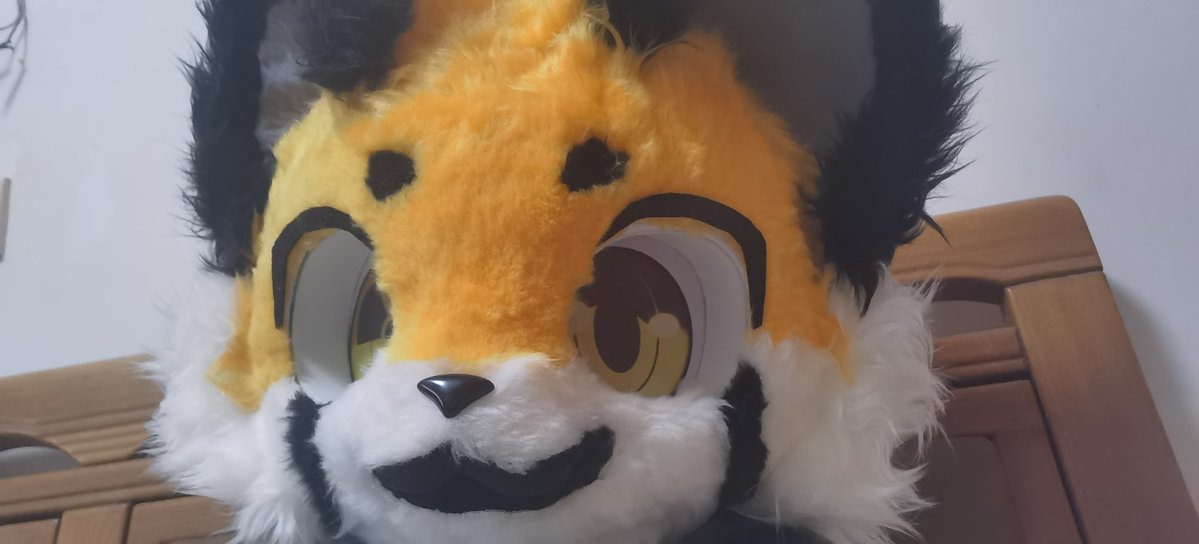 KEXIZHE's tweet photo. #hifurry
有没有人一起玩榨汁的啊，我可以被榨，太无聊了，最好能带兽头与绳子，我可以去你房间里 https://t.co/676EnJmYPd