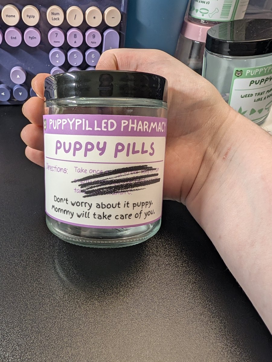 collarpilled's tweet photo. Super sweet custom jar order 🐾♥️ https://t.co/5rOlwnfeLi