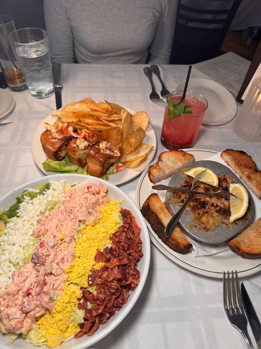 HugosFrog's tweet photo. When seafood is the plan, Hugo’s is the place. 🐸 Lobster Cobb, Escargot and Lobster Rolls, all on one table. https://t.co/IBbCXsw0i0