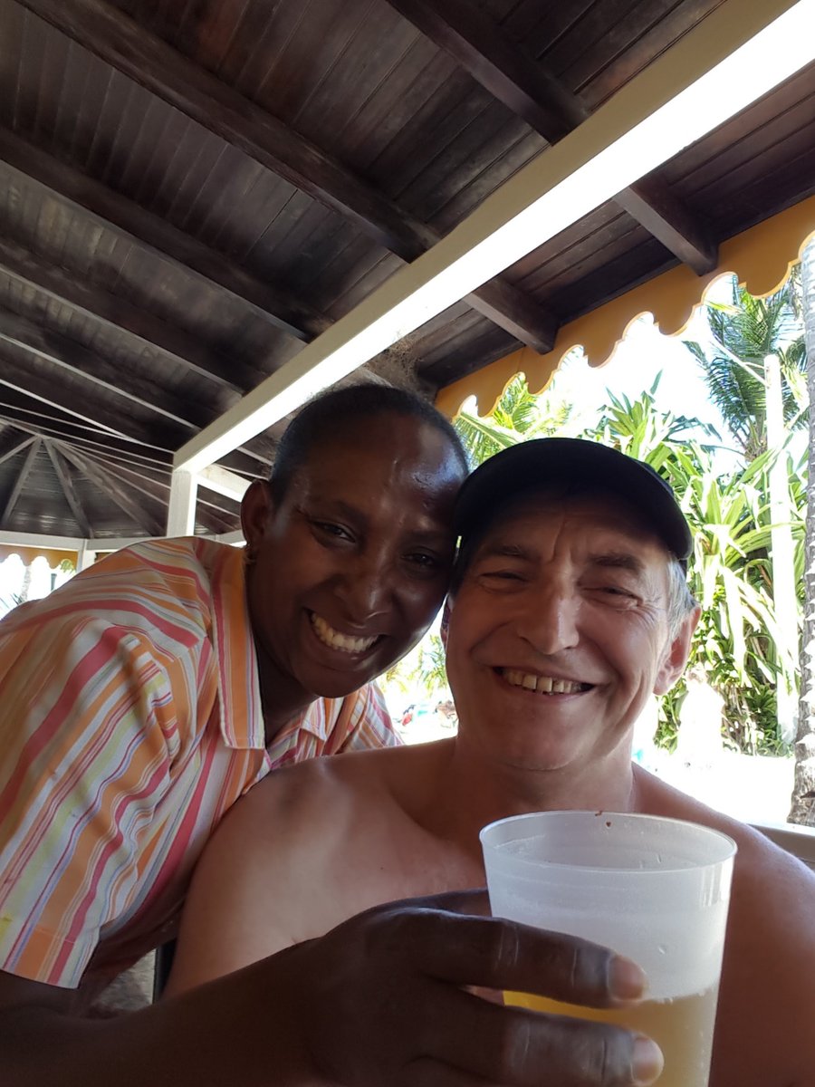 JeanLouisMfs's tweet photo. Souvenir des vacances au soleil ! ☀️🏖️ Punta cana République dominicaine Caraïbes 
#PuntaCana #Vacances #Soleil #Plage #Voyage #DominicanRepublic #PuntaCana2026 #Détente https://t.co/xd7qc4bMrH