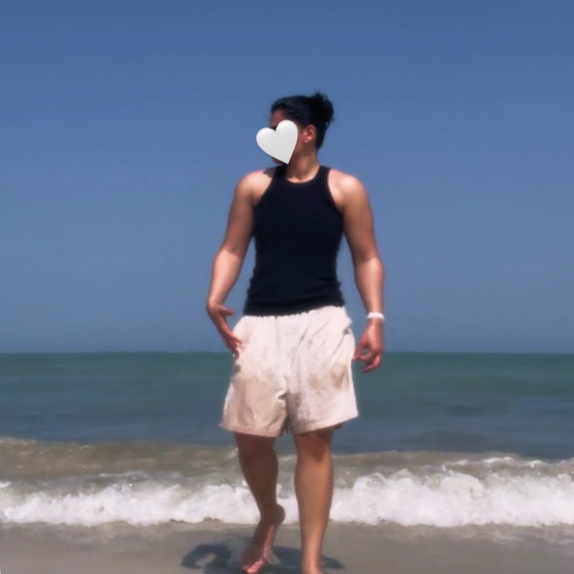 rmthehottest's tweet photo. 🌊 https://t.co/71WihSFmAs