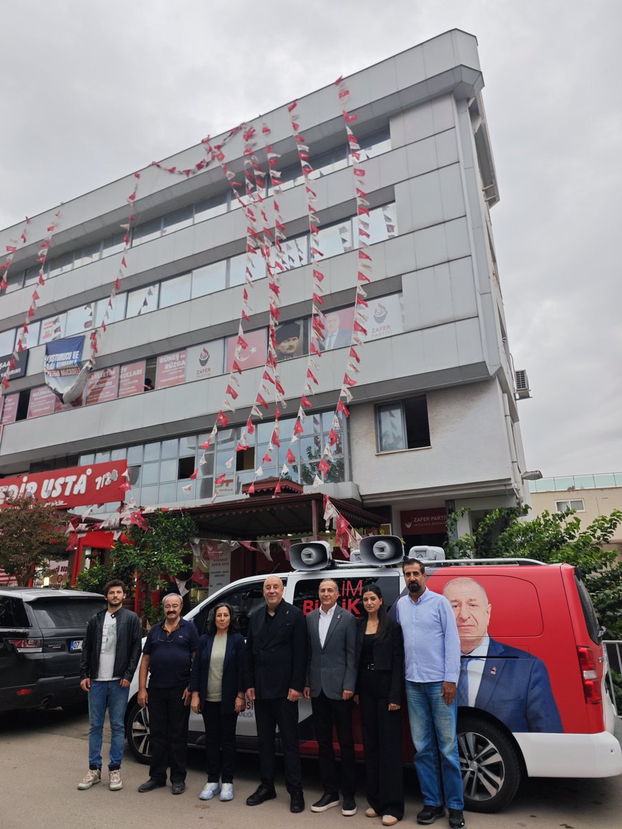 ErtuganMusa's tweet photo. Teşkilat çalışmalarımızda kullanılmak üzere temin ettiğimiz ses sistemi donanımlı aracımızı, Antalya İl Başkanımız Sayın Gencay Ağyurt’a teslim ettik.

Sahadaki gücümüzü artıracak, vatandaşlarımıza ulaşmamızı kolaylaştıracak aracımız Antalya teşkilatımıza hayırlı olsun.

Birlikte çalışacak, birlikte büyüyeceğiz. Antalya’da Zafer’in sesini her ilçeye taşıyacağız!

@zaferpartisi 
@zaferpartisi07