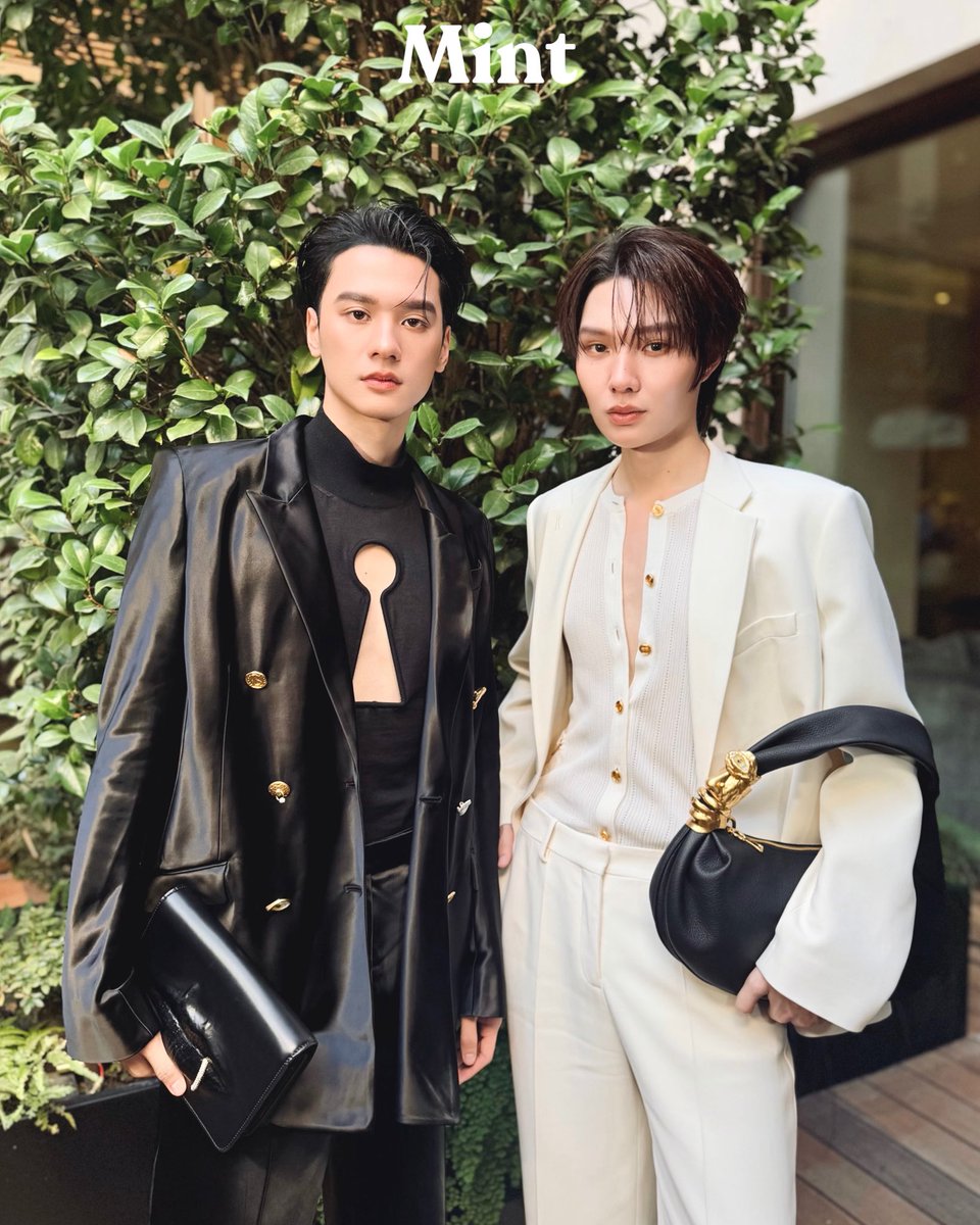 mintmag_th's tweet photo. โดดเด่นทั้งคู่! #MintReports เสิร์ฟฟร้อนท์โรว์ลุค #เก่งน้ำปิง เตรียมพร้อมไปร่วมชมแฟชั่นโชว์ Schiaparelli นำเสนอคอลเล็กชั่นใหม่ Spring Summer 2027 ที่จะจัดขึ้นในค่ำคืนนี้ ณ กรุงปารีส ฝรั่งเศส เหล่าแฟนๆ ส่งกำลังใจให้กับทั้งคู่กันได้เลย 💚

#SchiaparellixKENGNAMPING
#Schiaparelli
#KengNamping 
#KengHarit #nampingster
#MintMagTH