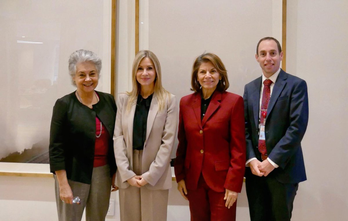 BahaiBIC's tweet photo. We were so pleased to have H.E. @Laura_Ch Laura Chinchilla, President of @ClubdeMadrid , María Elena Agüero, Secretary General of Club de Madrid, and Agustina Briano, Director of Outreach and Development, meet and exchange ideas with Bahá’í International Community Representatives, @BayaniRachel and @DanielPerell, ahead of Club de Madrid's event at the BIC Offices: "New York Policy Lab, Democracy 2050 – Building the Democracy to Come". Club de Madrid is the world's largest forum of democratic former Presidents and Prime Ministers, working to strengthen inclusive democratic practices and global leadership.

Club de Madrid advances a clear vision of progress on the international stage, grounded in the conviction that meaningful change is built through sustained trust and continued engagement. Their willingness to remain in conversation across different contexts demonstrates the value of relationships that deepen over time and create space for shared learning and understanding.
Consulting with them, as well as with other members of the Club de Madrid, demonstrated  the importance of hearing perspectives of leaders who have borne the weight of responsibility and who now choose to place the insights and experience gained through that responsibility in service to humanity’s future.

#UNGA81 #Democracy2050 #Bahai