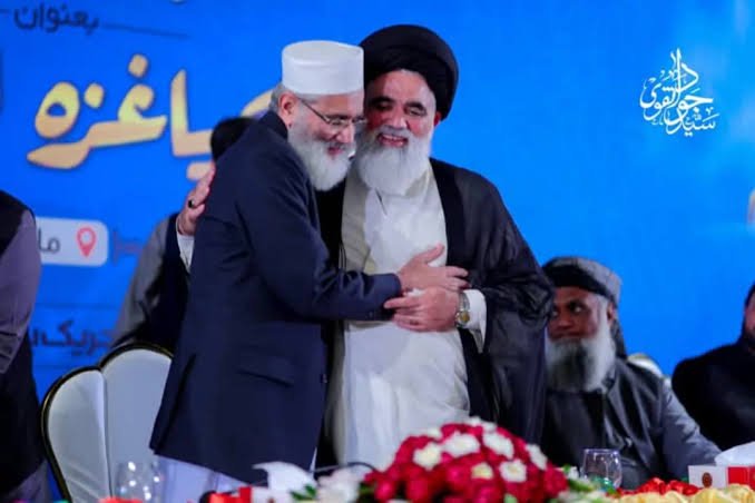 HajjRadwan12207's tweet photo. پاکستان کی سرزمین پر استاد سید جواد نقوی اشداء على الكفار رحماء بينہم کی عملی تفسیر ہیں
#مدافع_امت_سید_جواد https://t.co/rtkUrojito