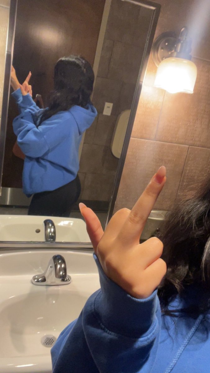 LifeRuinerAmara's tweet photo. should i do a space tonight and drain u losers with my voice in-front of others? 🤭might do a feet cam if u guys behave well… https://t.co/fSSOvKt674