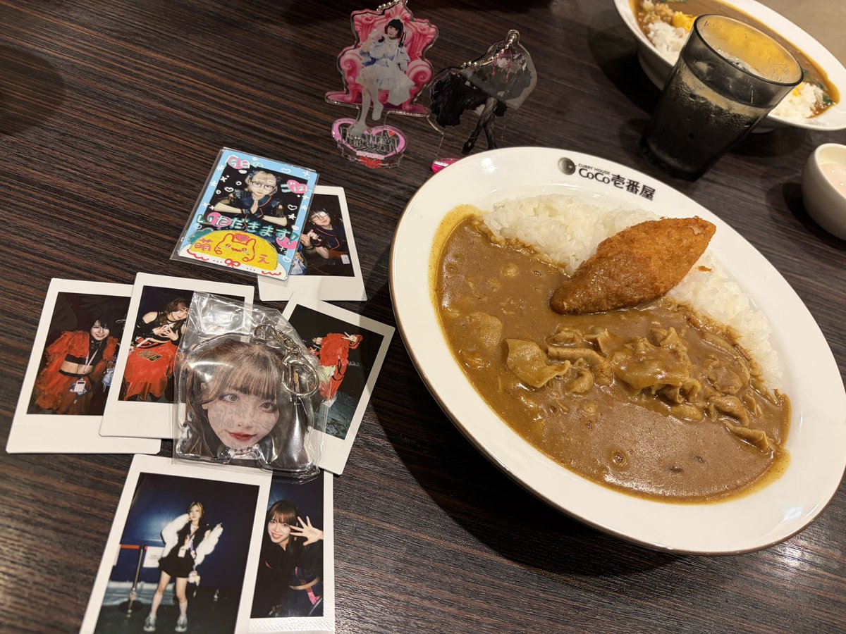 gaccha_'s tweet photo. 今日は久しぶりにレベルフォーマンを頭から見れた😭
超無線は8月から一度も行けてない… 19:00スタートありがとうございます🙇♀️
KAZALINはトッパーだから、中々見れずだったけど、久しぶりのあおいフル装備参戦でした♪
そんな日なので険しい飯チェキに姫野を添えて
#ツユクサ観察日記
#COMRIZED https://t.co/3apiTBvskZ