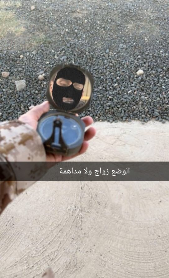 wswsm05's tweet photo. متزوجة عسكري ولا مافيا؟ https://t.co/QnIyGDTUu6