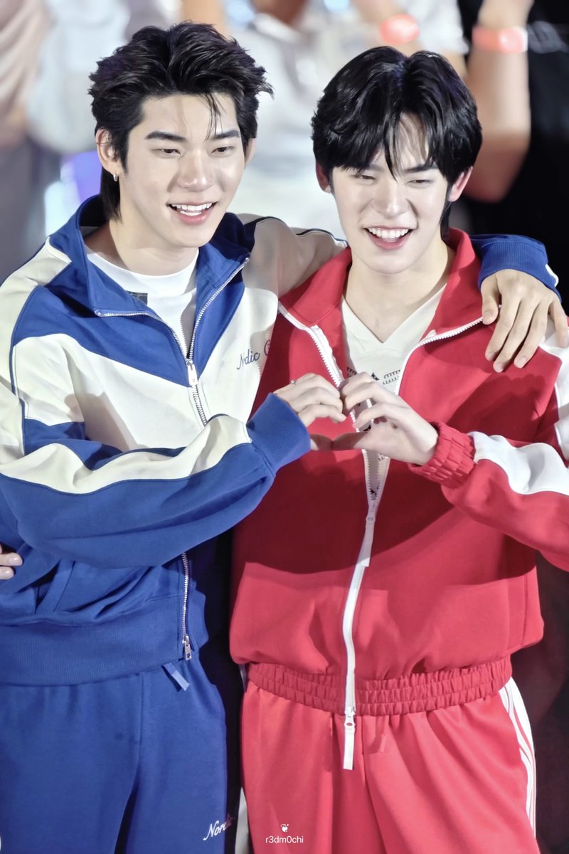 r3dm0chi's tweet photo. ♥️ https://t.co/T2HuhDdU8F